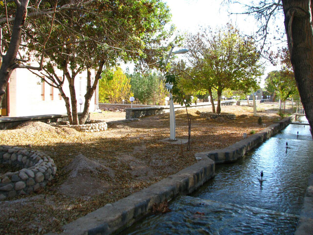 Fikhar aqueduct